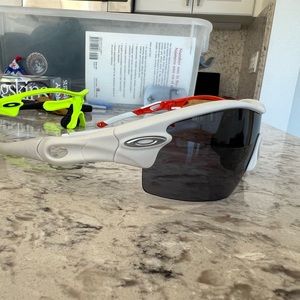 Oakley Radar